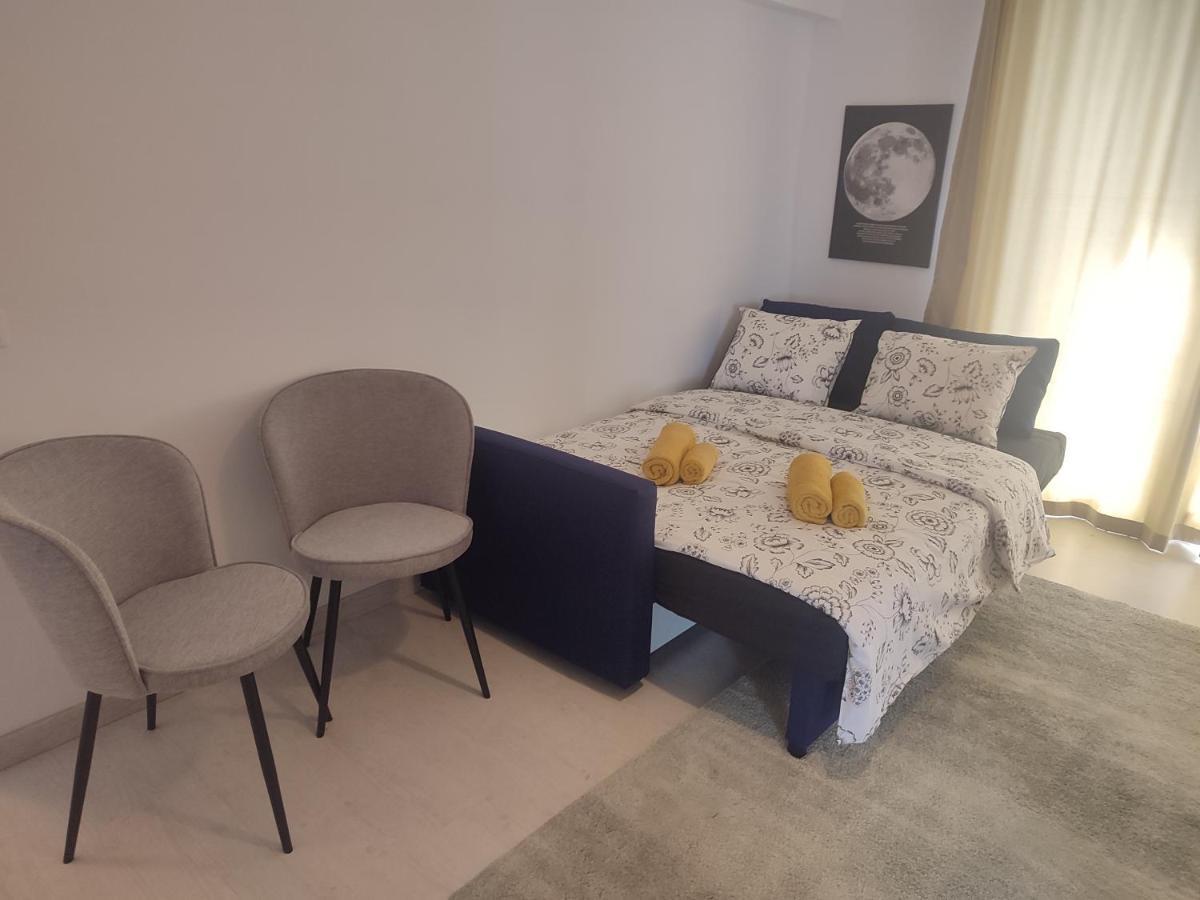 The Moon Residence 布加勒斯特 外观 照片